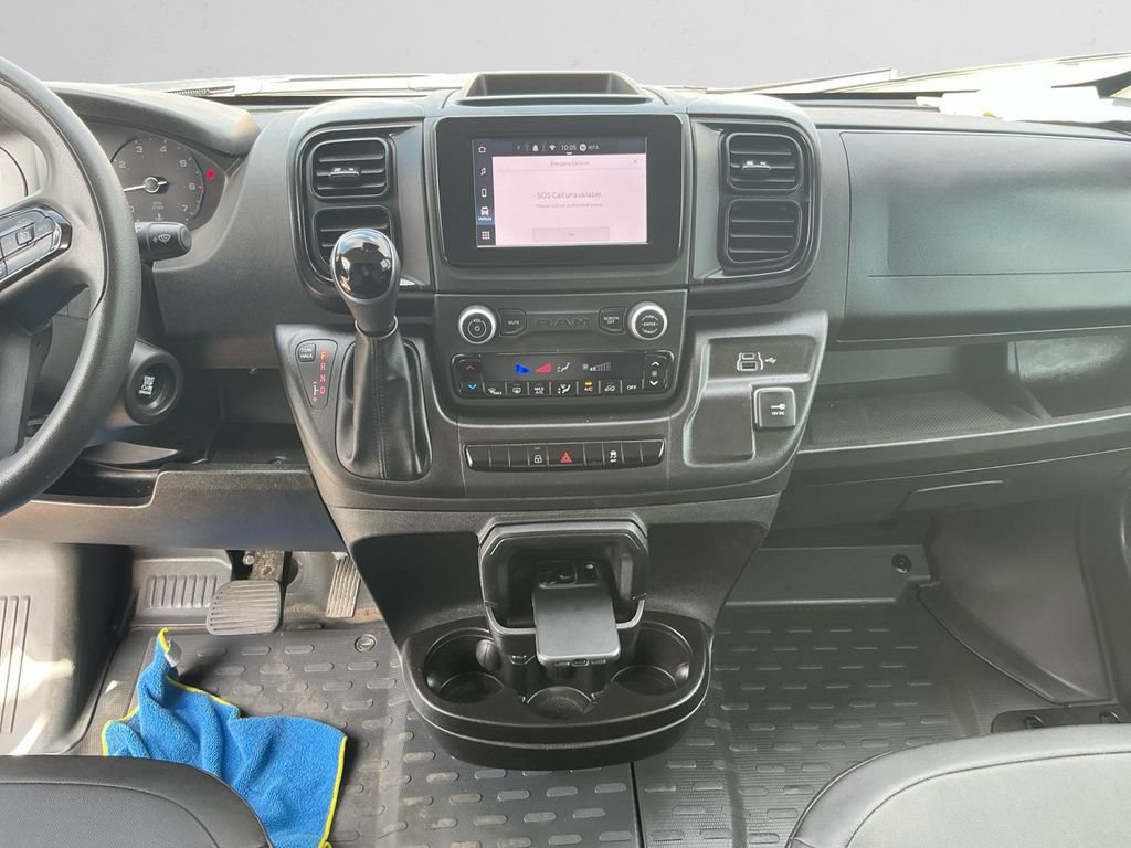 Used 2025 RAM ProMaster 2500 w/ Convenience Group FWD image 11