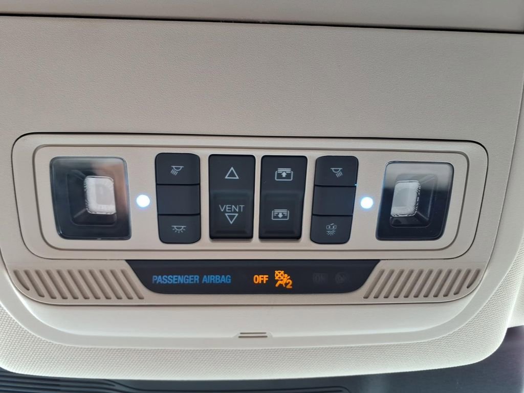 Used 2022 Ford Explorer XLT w/ Equipment Group 202A image 29