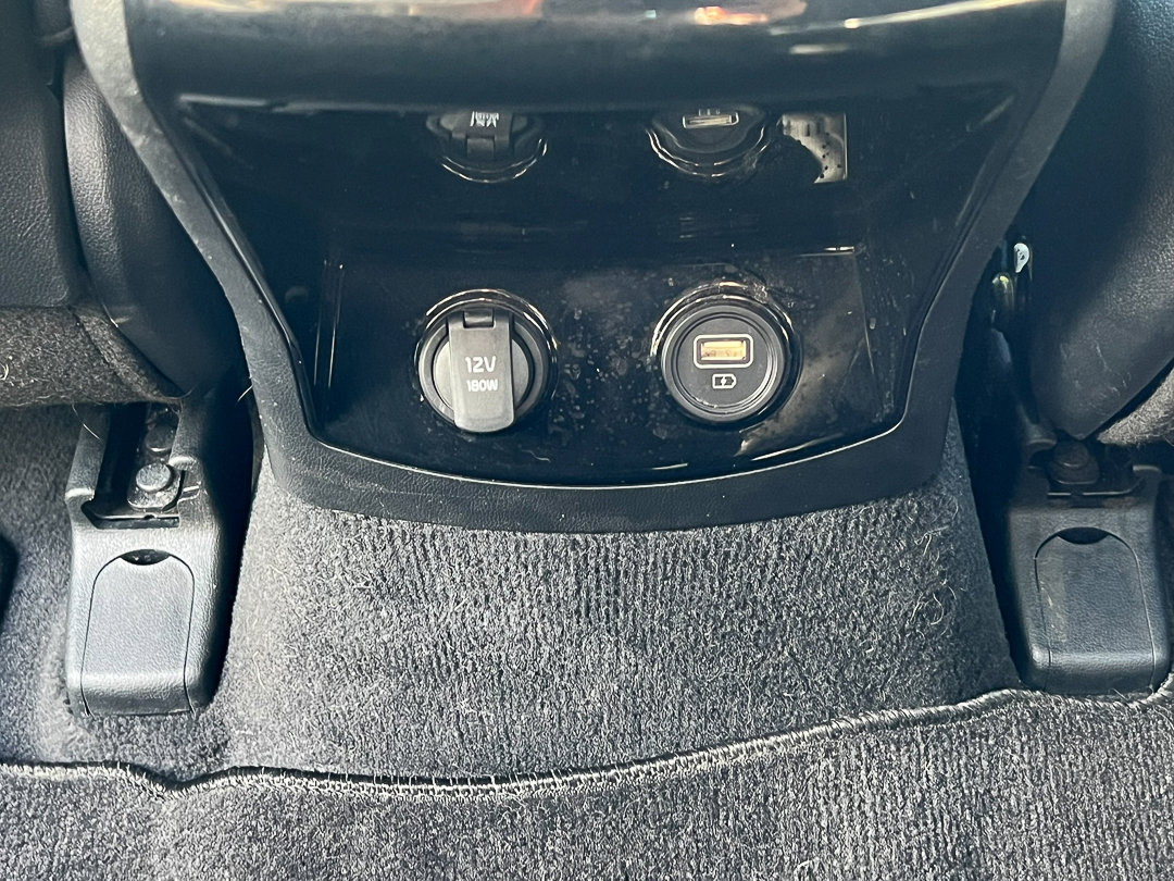 Used 2021 Kia Sorento SX Prestige image 34