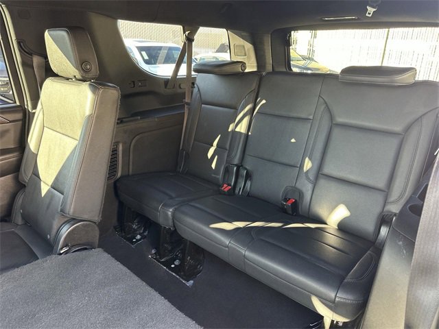 Used 2023 Chevrolet Suburban LT image 42