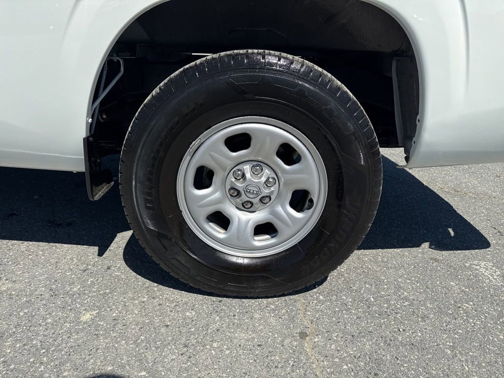 Used 2022 Nissan Frontier S RWD image 25