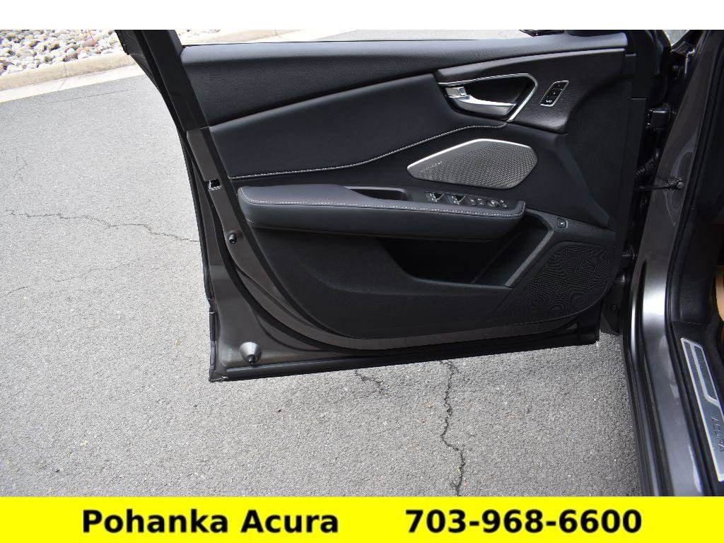Certified 2025 Acura RDX SH-AWD w/ Advance Package image 28
