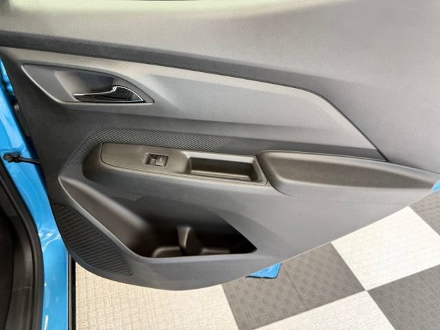 New 2027 Chevrolet Bolt RS w/ Technology Package FWD image 24