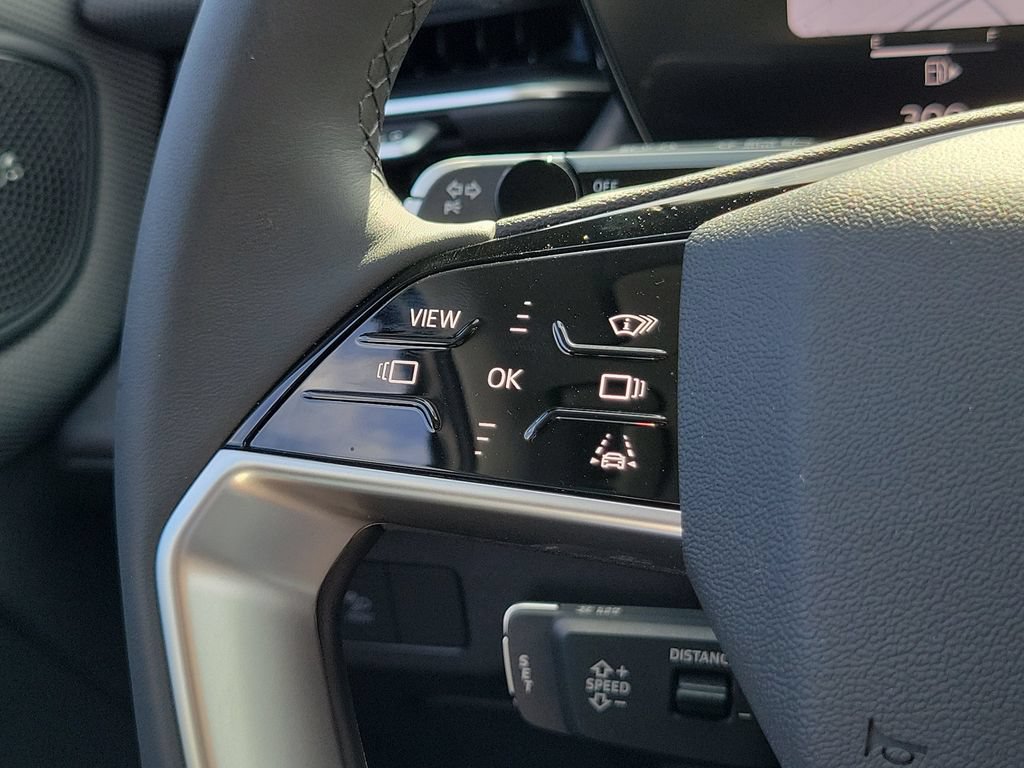 New 2026 Audi Q3 quattro 2.0T AWD/4WD image 9