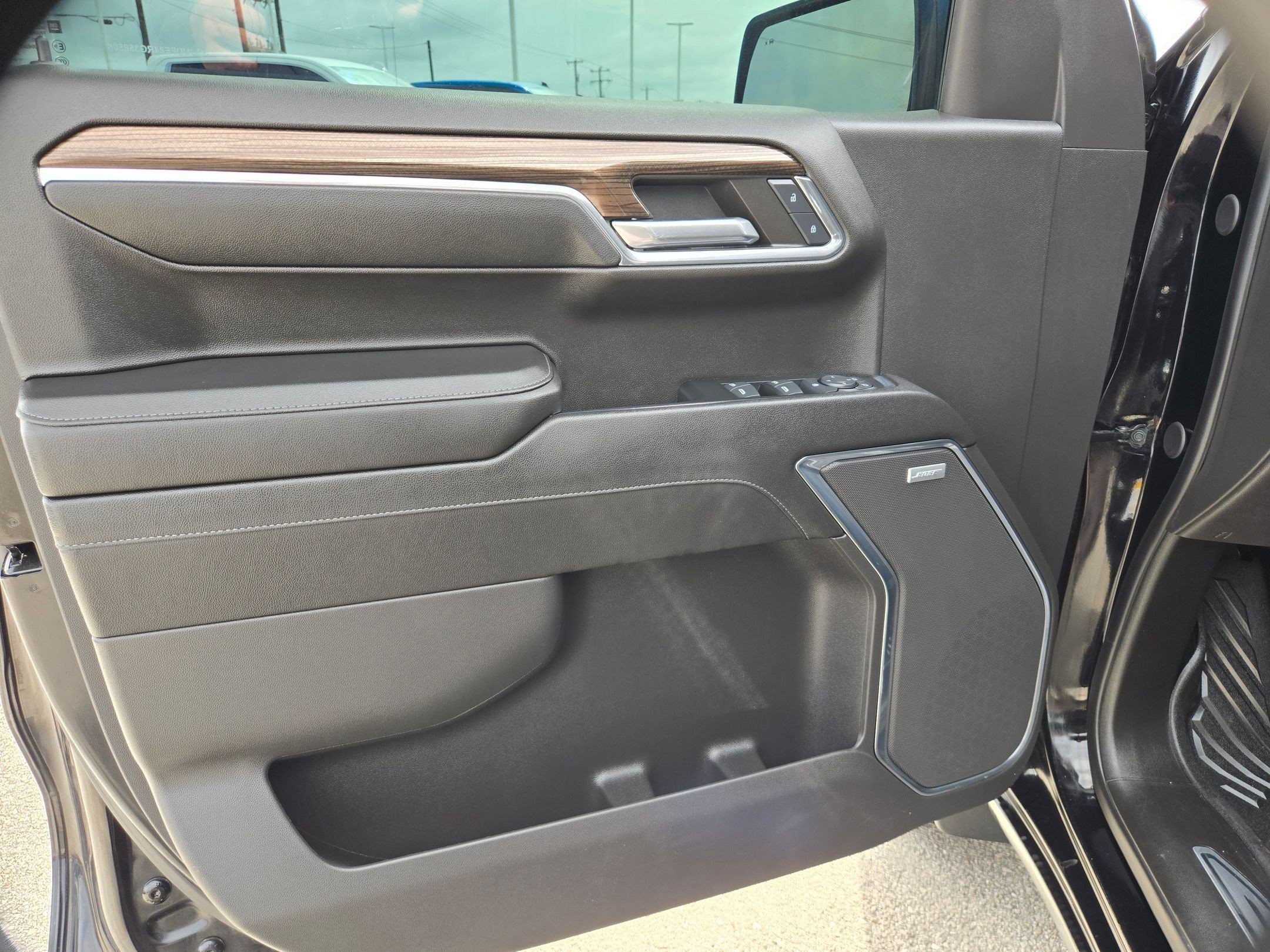 Certified 2024 Chevrolet Silverado 1500 LT Trail Boss w/ LT Trail Boss Premium Package AWD/4WD image 12