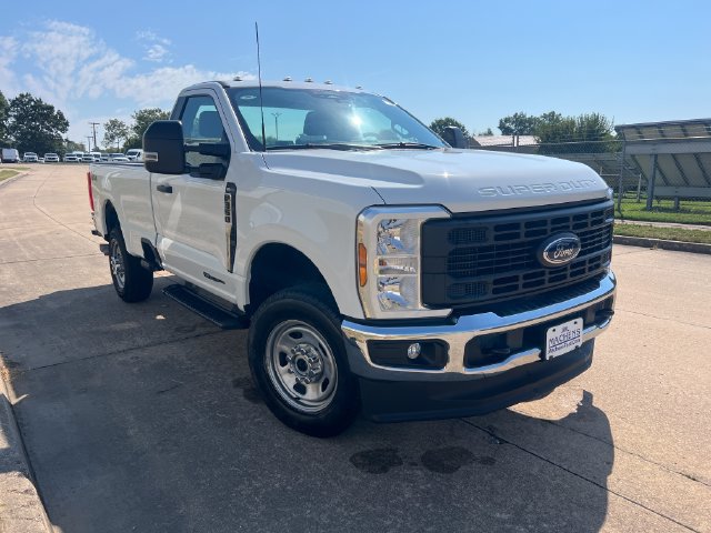 Used 2024 Ford F350 XL w/ Snow Plow/Camper Package AWD/4WD image 8