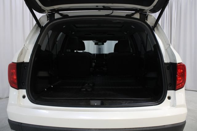 Used 2016 Honda Pilot Elite image 33