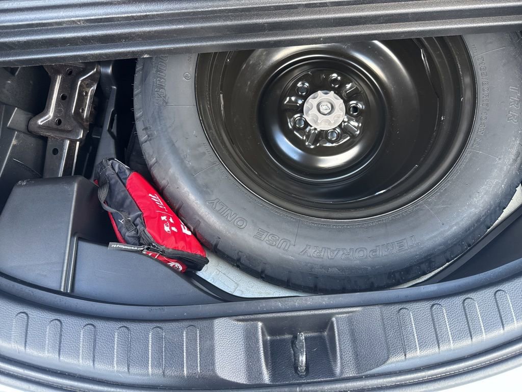 Used 2016 Toyota RAV4 SE image 52