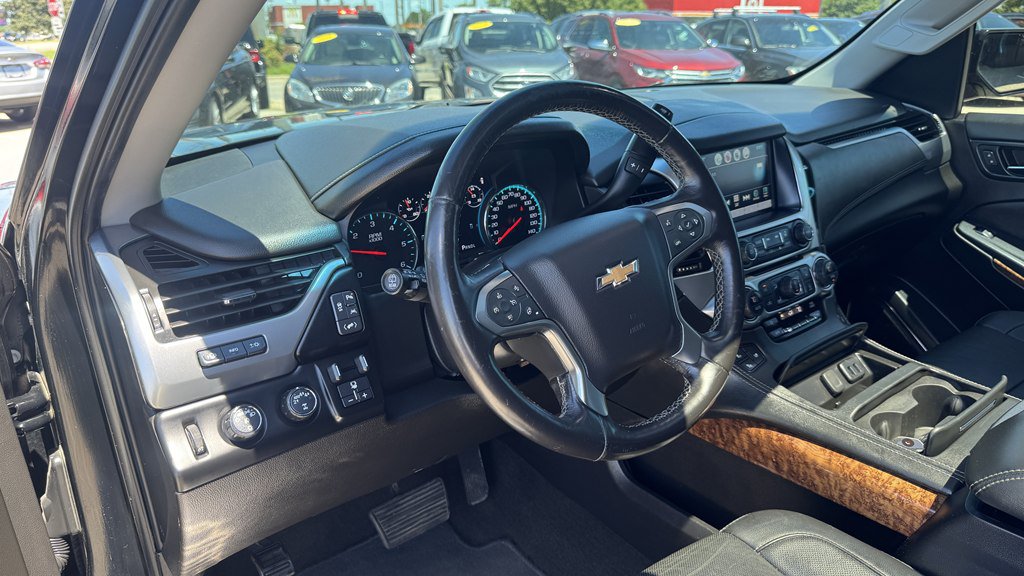 Used 2018 Chevrolet Tahoe Premier w/ RST 6.2L Performance Edition AWD/4WD image 15