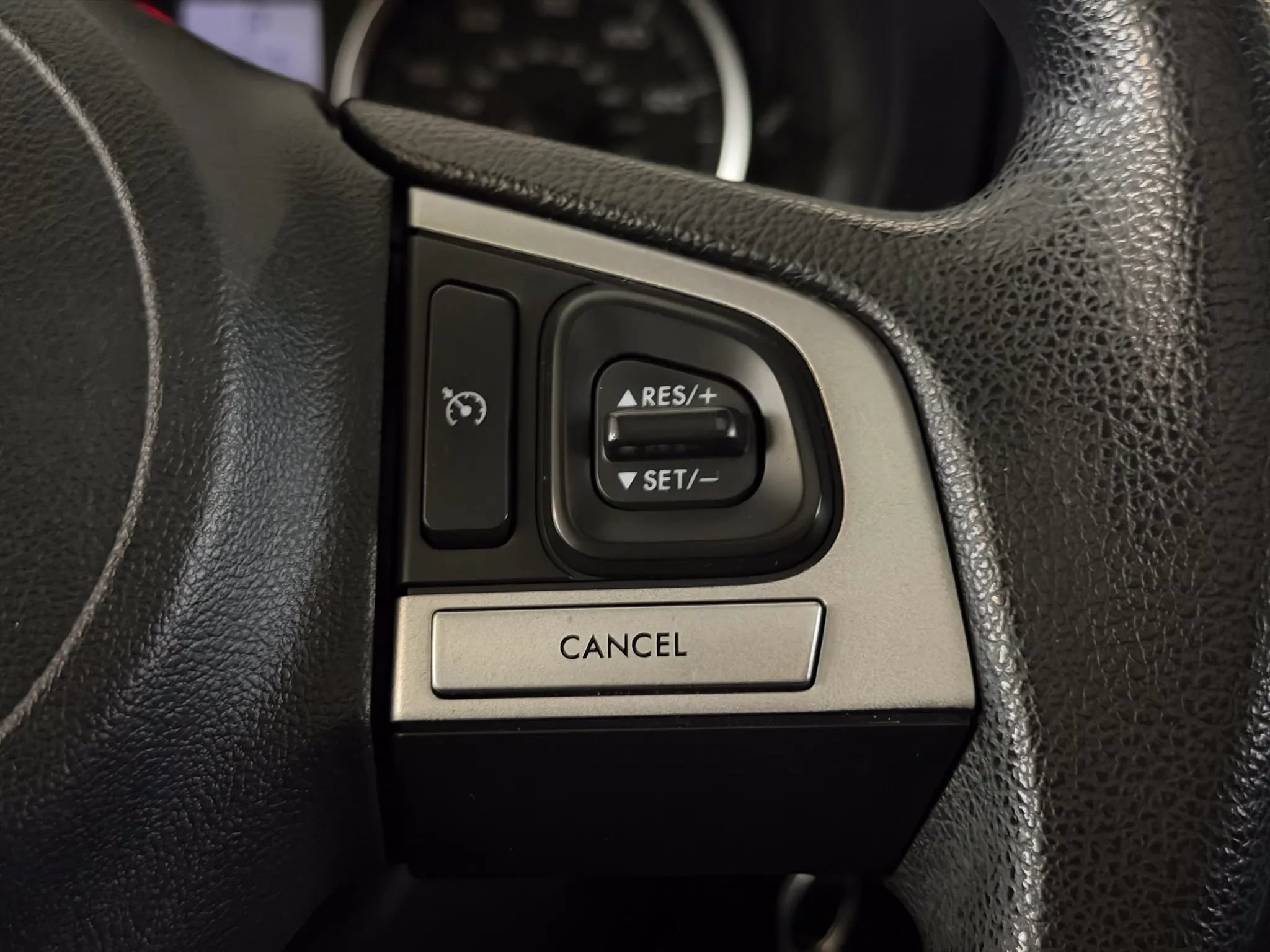 Used 2017 Subaru Forester 2.5i Premium w/ All-Weather Package AWD/4WD image 32