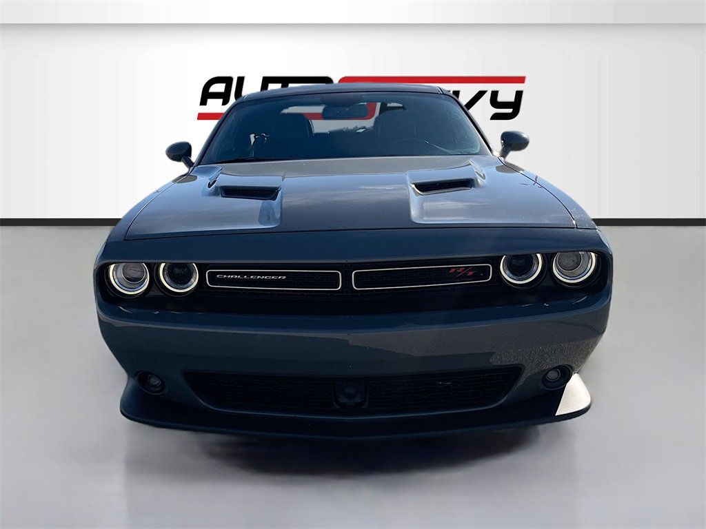 Used 2018 Dodge Challenger R/T Scat Pack w/ Leather Interior Group image 2