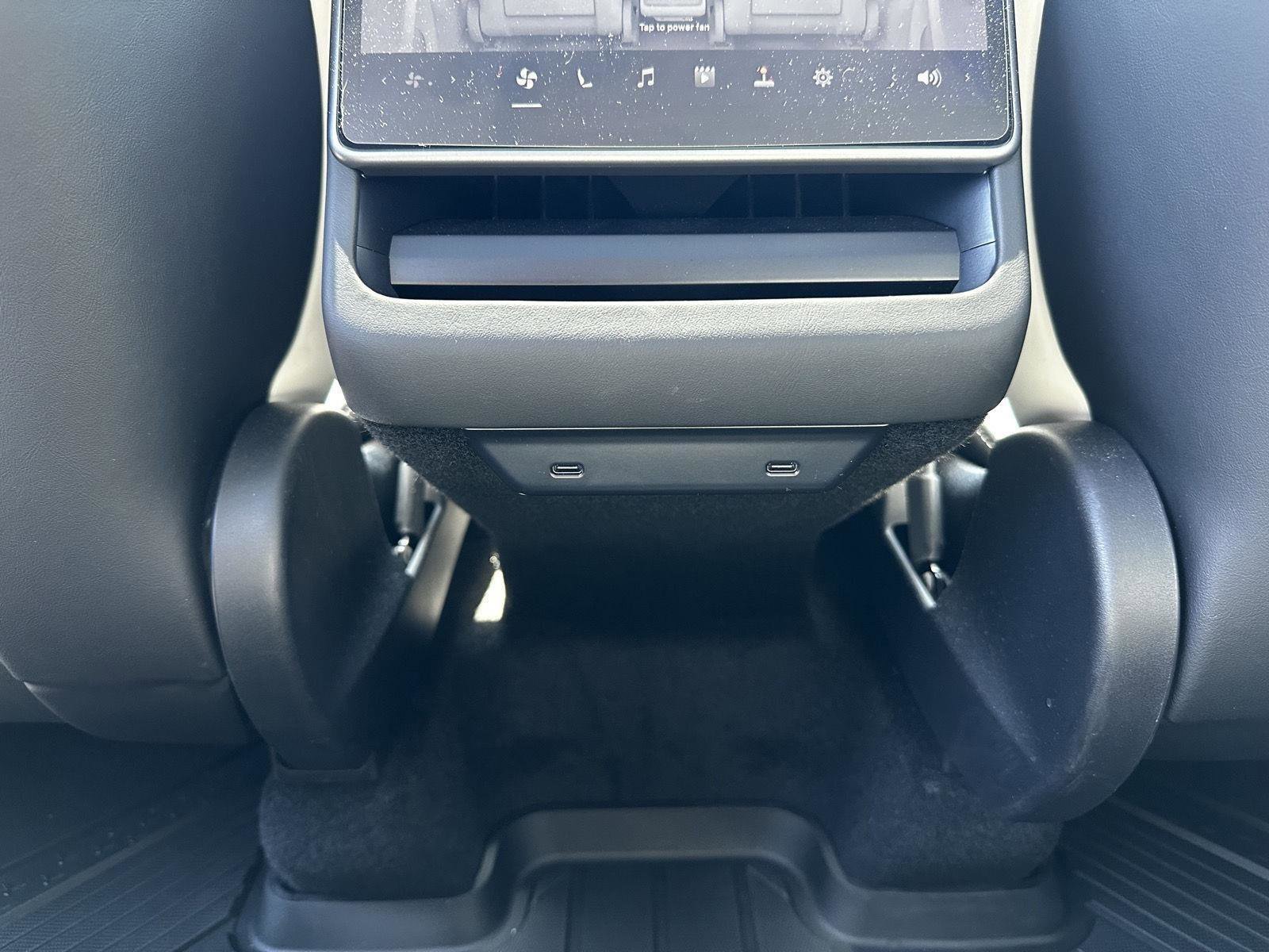 Used 2026 Tesla Model Y Long Range AWD/4WD image 21