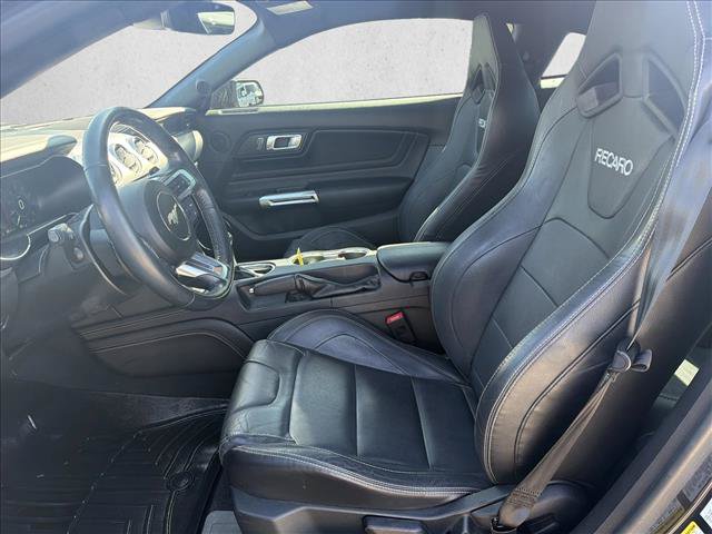 Used 2022 Ford Mustang GT Premium w/ Equipment Group 401A RWD image 10