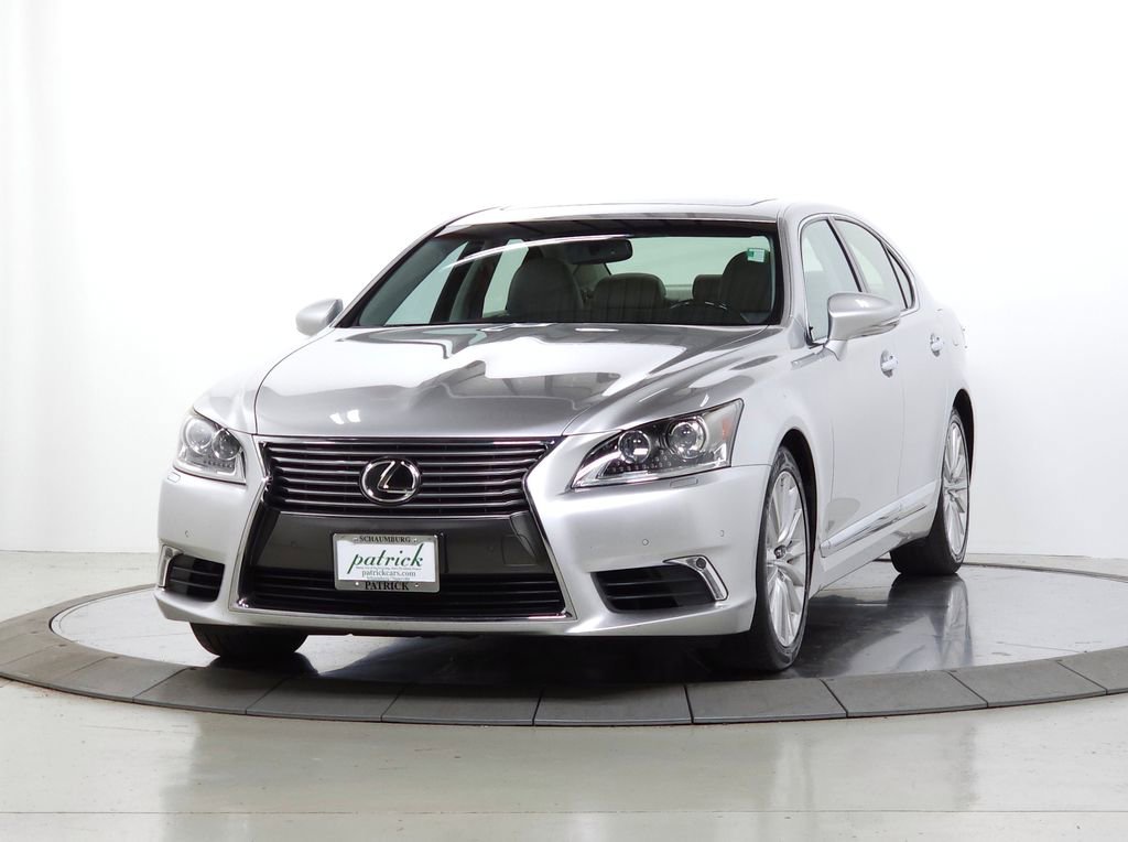 Used 2014 Lexus LS 460 AWD w/ Comfort Package image 3