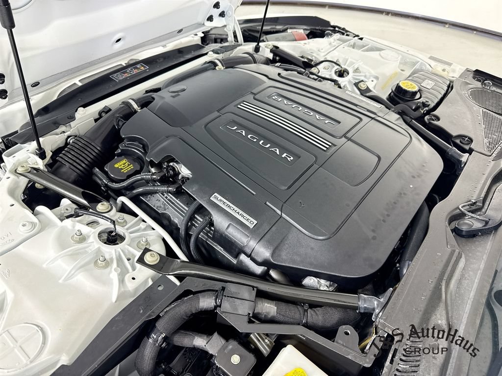 Used 2014 Jaguar F-TYPE S RWD image 39