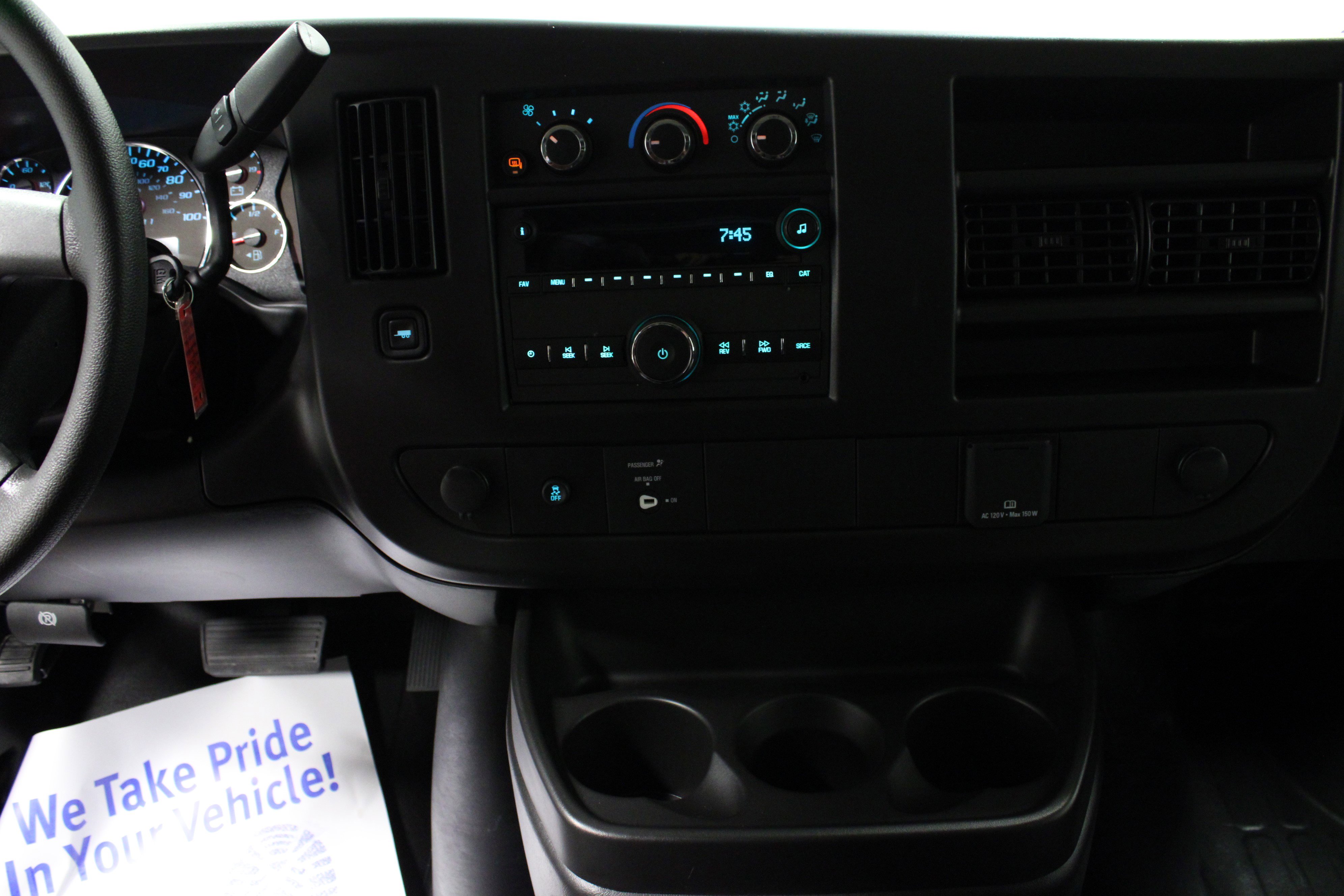 New 2026 GMC Savana 2500 RWD image 17