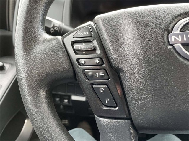 Used 2022 Nissan Frontier SV image 24