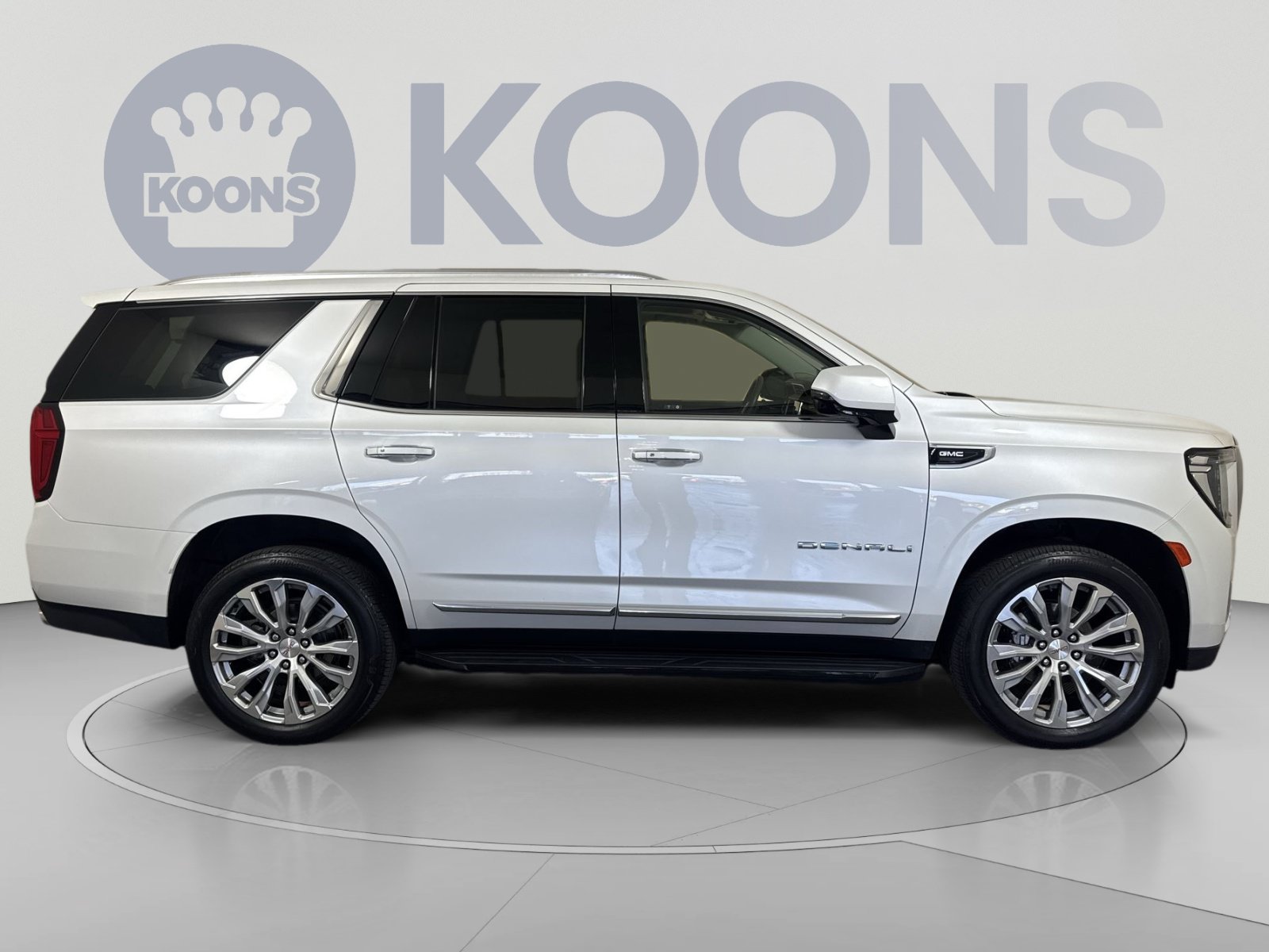 Used 2023 GMC Yukon Denali AWD/4WD image 8