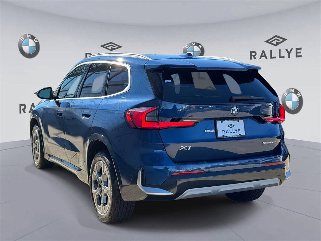 Certified 2025 BMW X1 xDrive28i w/ Convenience Package image 6