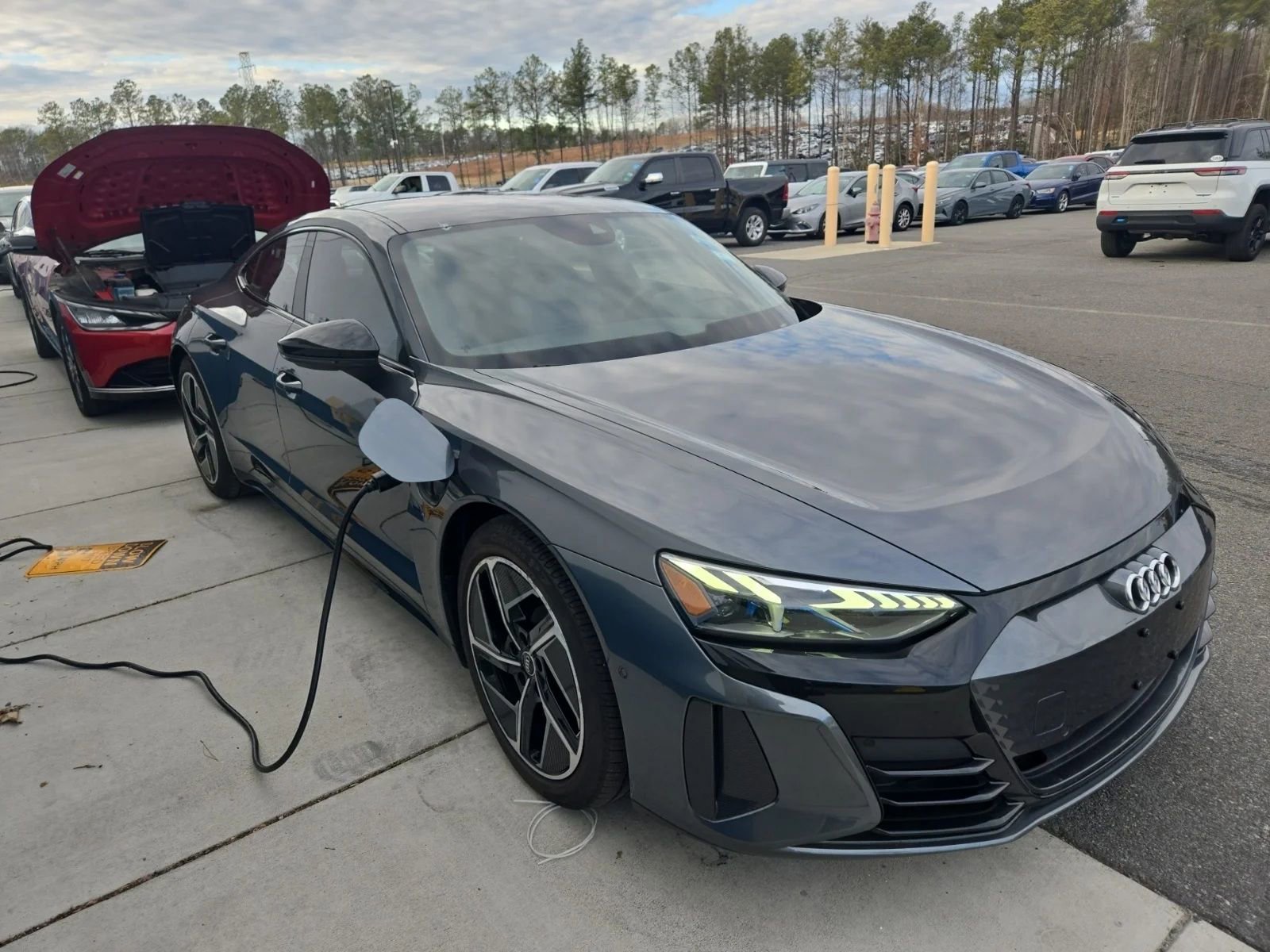 Used 2024 Audi RS e-tron GT image 3