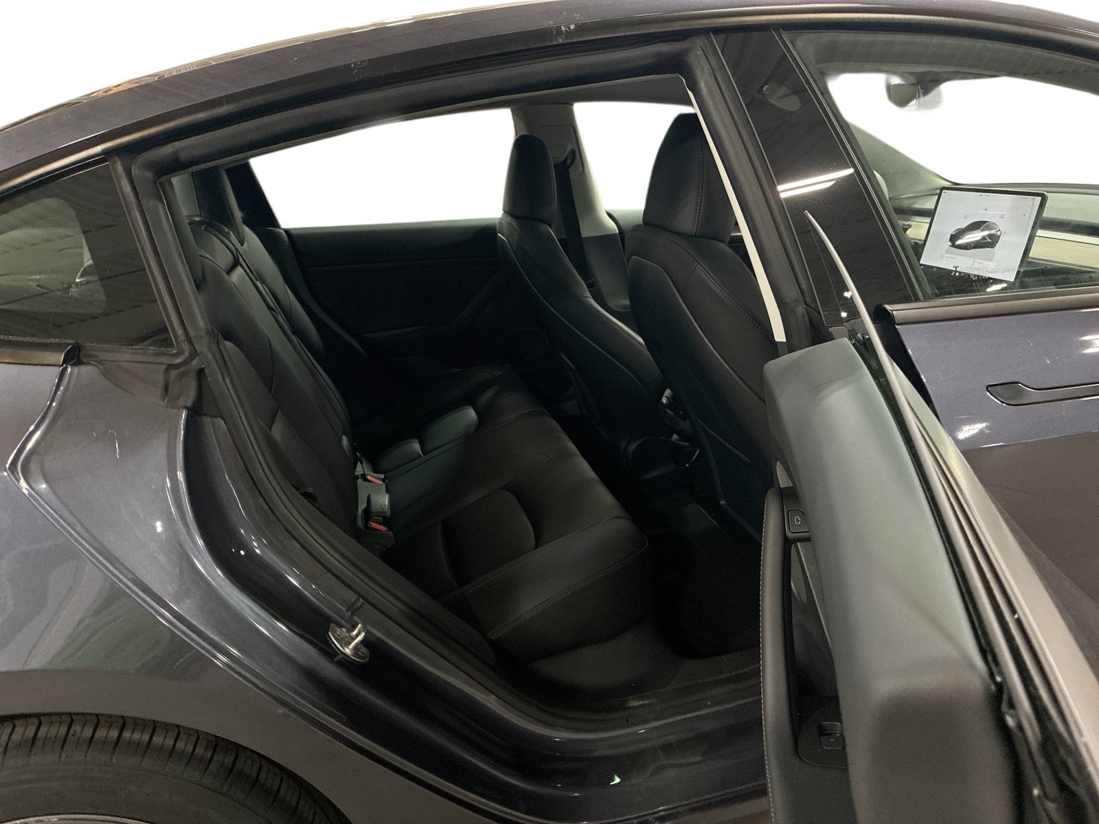 Certified 2023 Tesla Model 3 Standard Range RWD image 11