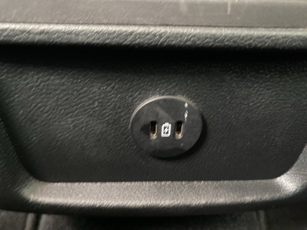 Used 2024 Ford Edge SEL image 20