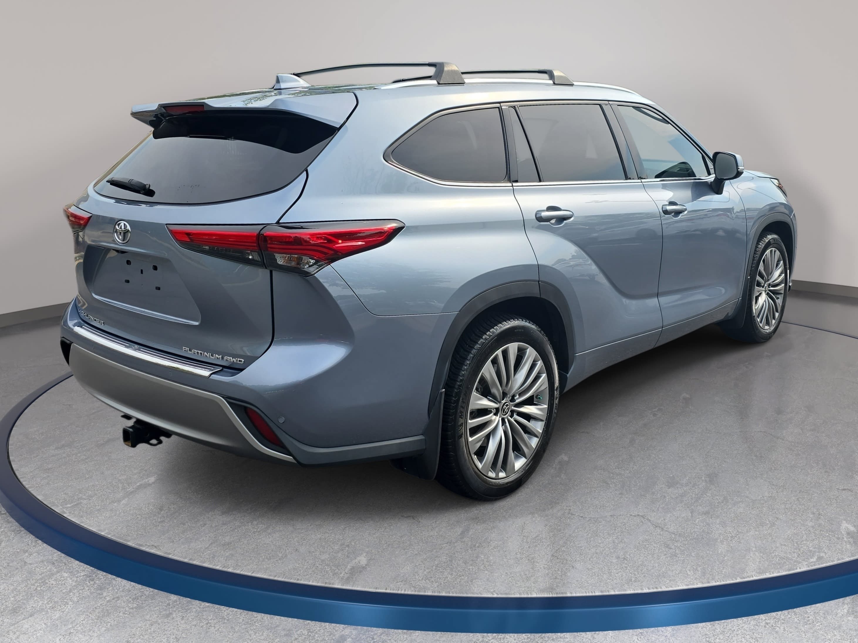 Used 2020 Toyota Highlander Platinum AWD/4WD image 5