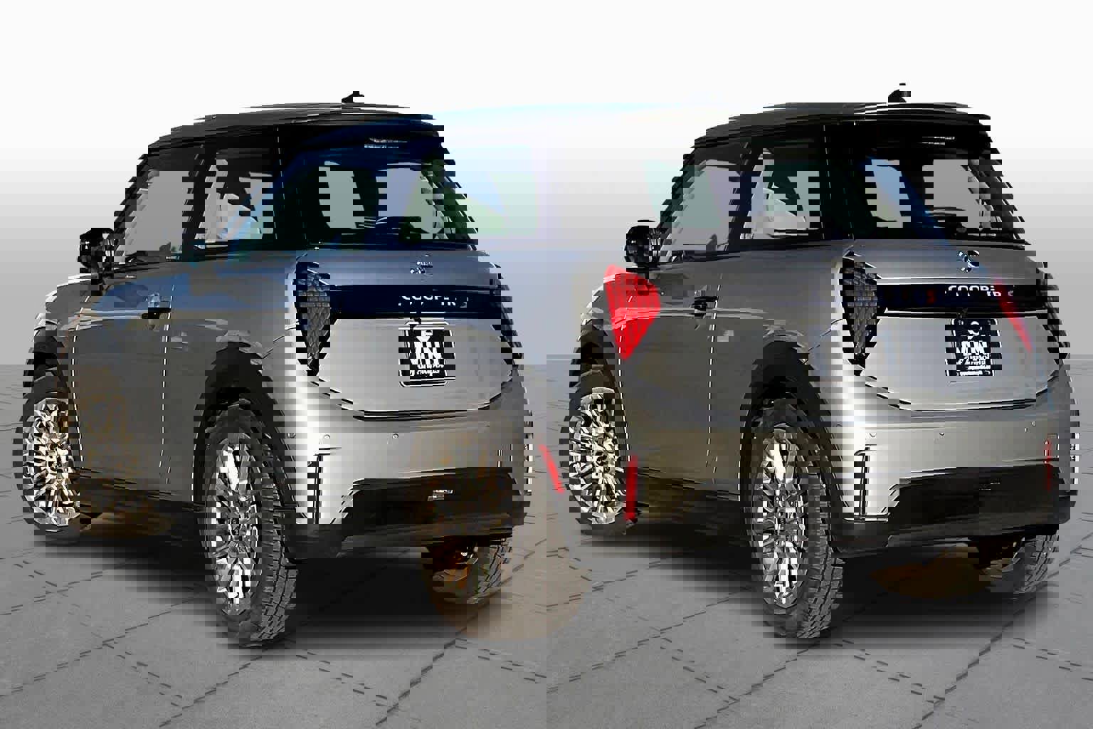 Certified 2025 MINI Cooper S image 11