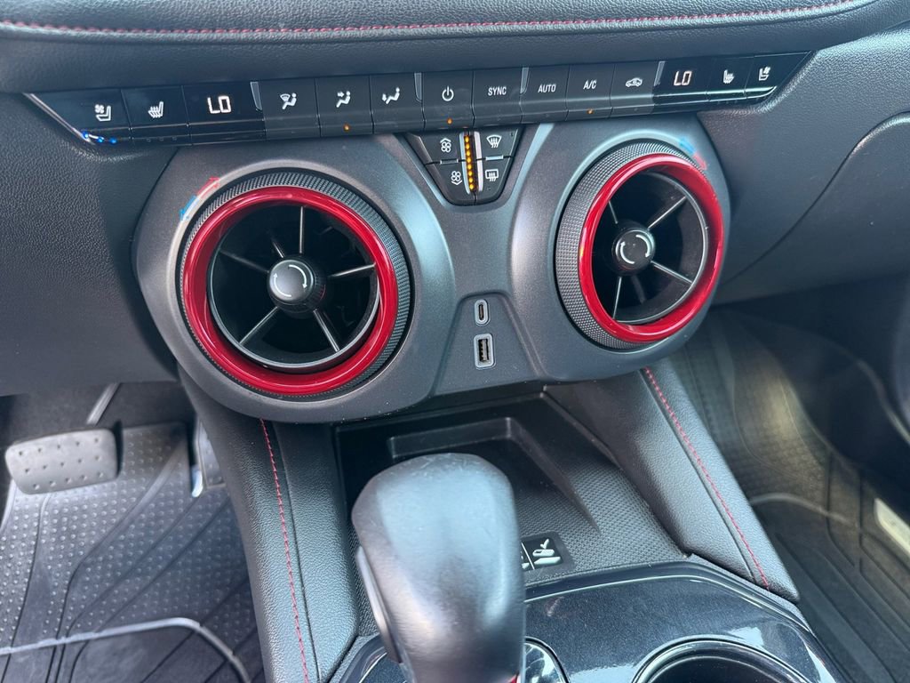 Used 2020 Chevrolet Blazer RS FWD image 20
