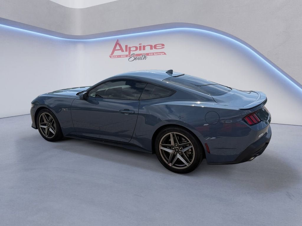 Used 2024 Ford Mustang GT Premium RWD image 3