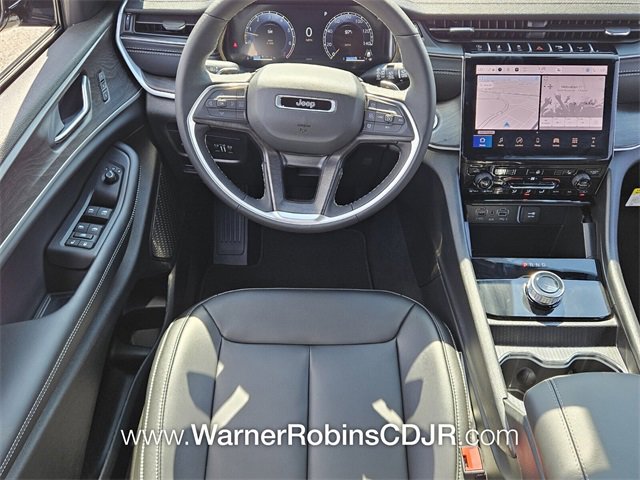 New 2025 Jeep Grand Cherokee Limited image 7