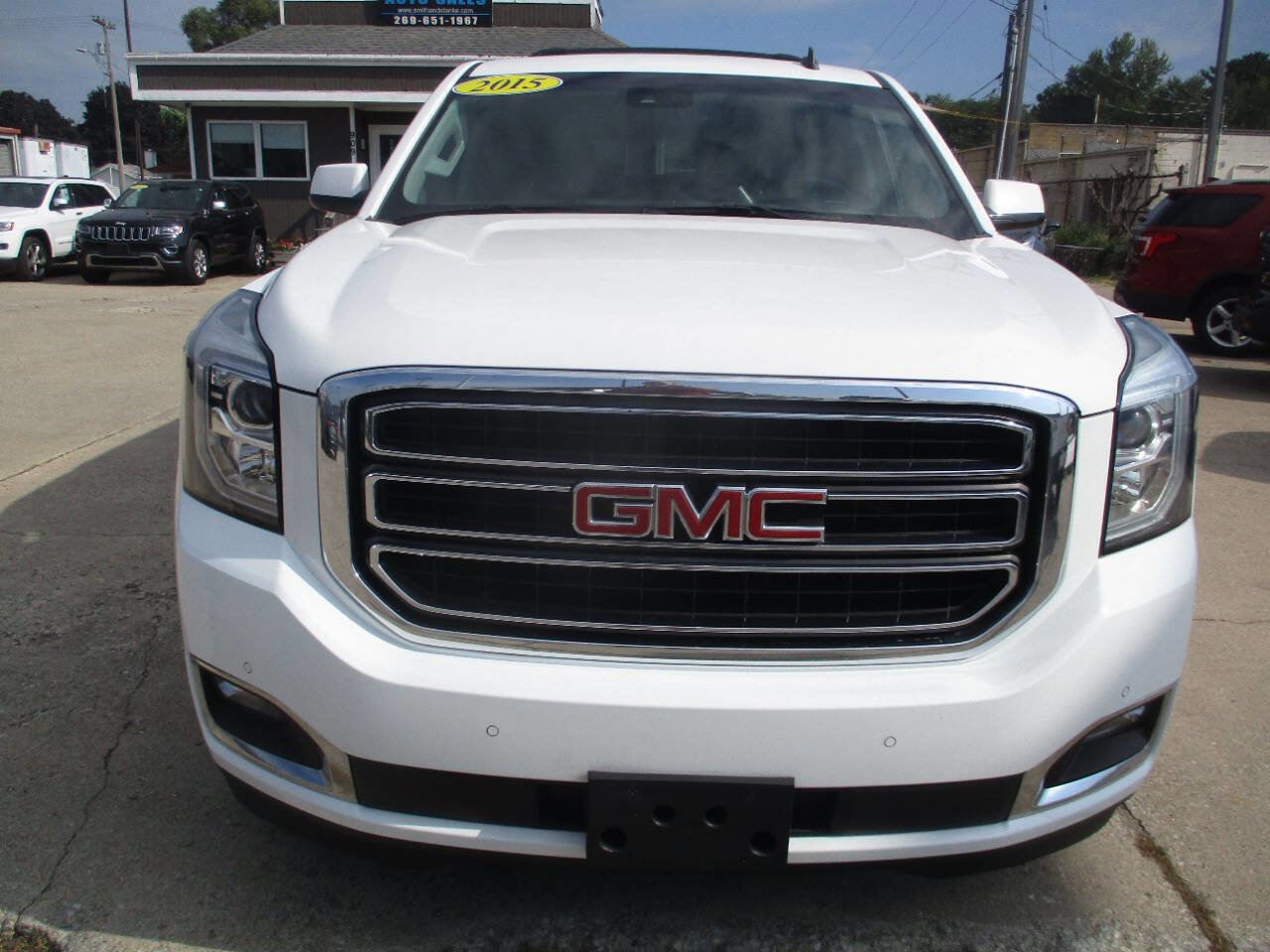 Used 2015 GMC Yukon SLT w/ Open Road Package image 9