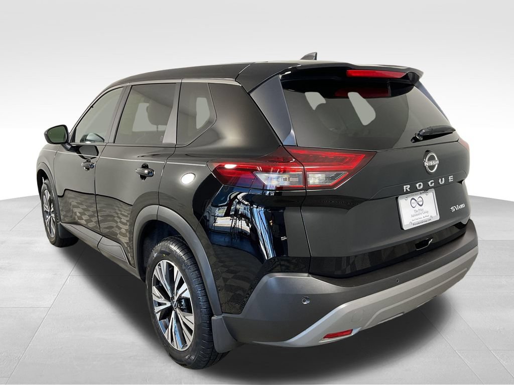 Used 2023 Nissan Rogue SV AWD/4WD image 7