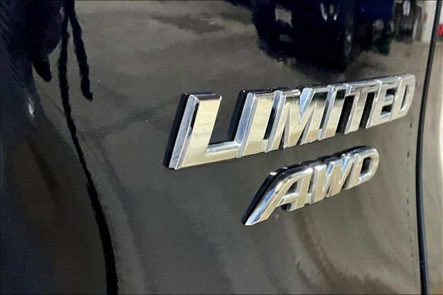 Used 2019 Toyota RAV4 Limited w/ Cold Weather Package image 26