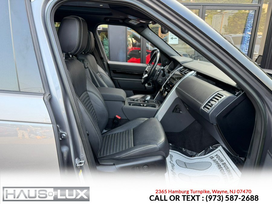 Used 2023 Land Rover Discovery S R-Dynamic AWD/4WD image 18