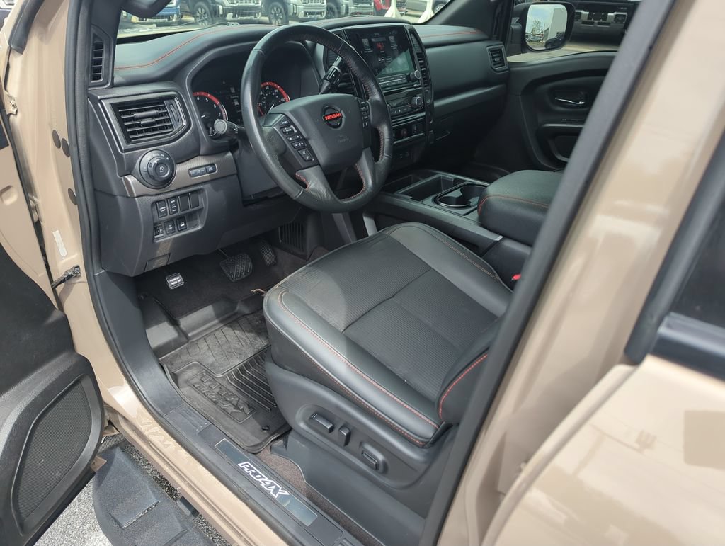 Used 2022 Nissan Titan PRO-4X w/ Off Road Protection Package AWD/4WD image 10