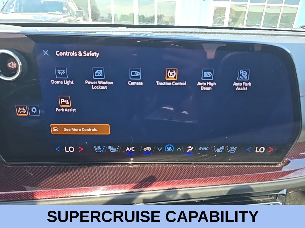 Used 2026 Chevrolet Traverse RS AWD/4WD image 34