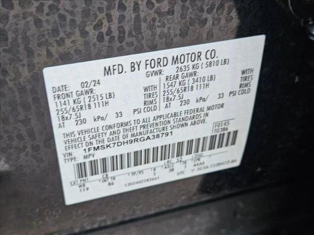 Used 2024 Ford Explorer XLT RWD image 25