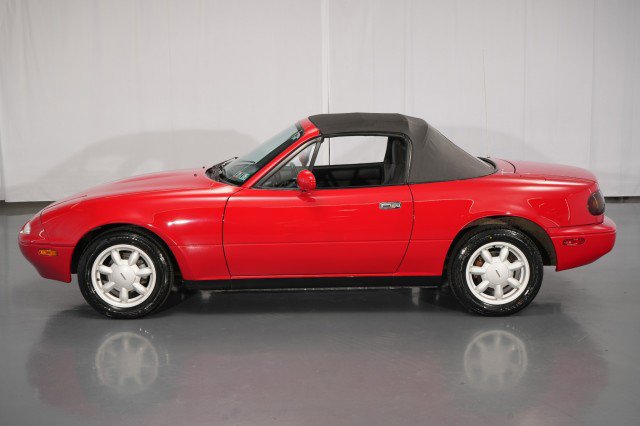 Used 1990 MAZDA MX-5 Miata RWD image 4