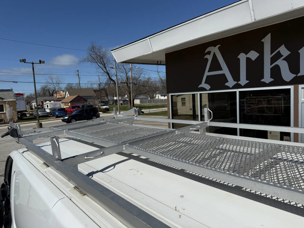 Used 2018 Ford Transit 250 130 Low Roof w/ Exterior Upgrade Package image 15