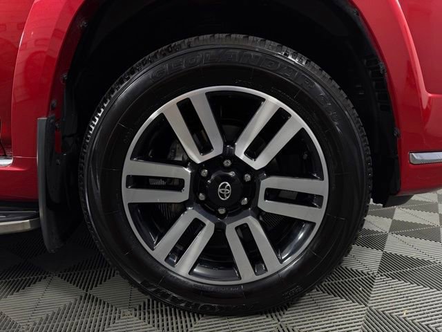 Used 2023 Toyota 4Runner Limited image 11