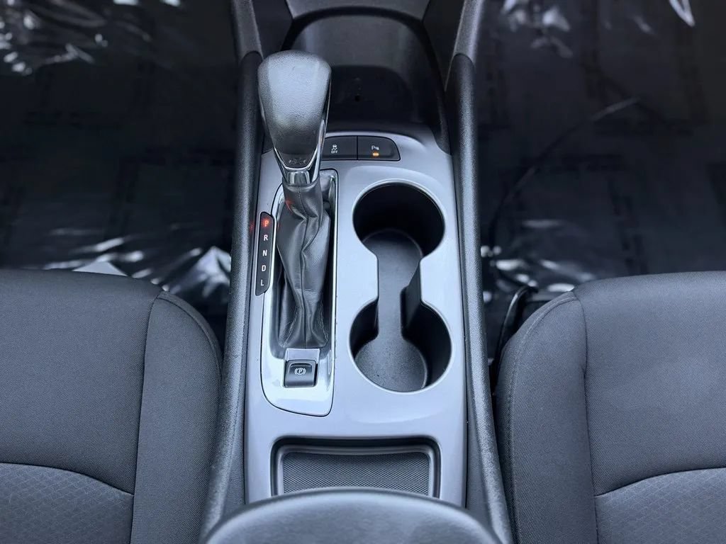 Used 2024 Chevrolet Malibu LS w/ Driver Confidence Package FWD image 16