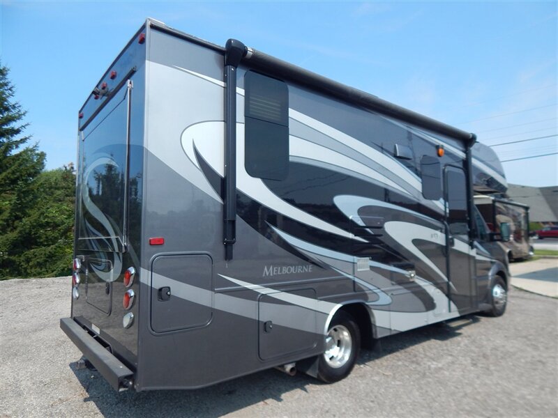 Used 2016 Mercedes-Benz Sprinter 3500 image 7