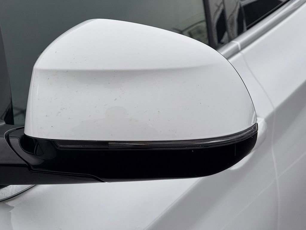 Used 2020 BMW X4 xDrive30i w/ Convenience Package image 11