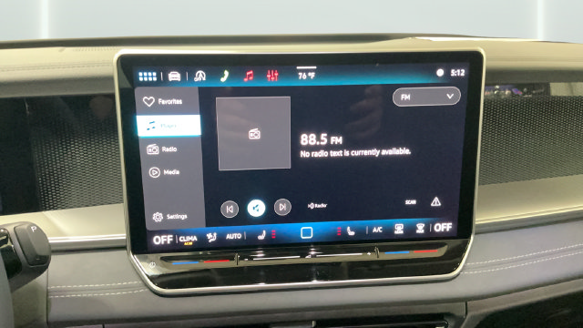 New 2026 Volkswagen Tiguan SE AWD/4WD image 11