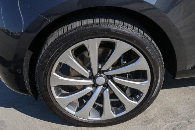 New 2025 Land Rover Range Rover SE image 9