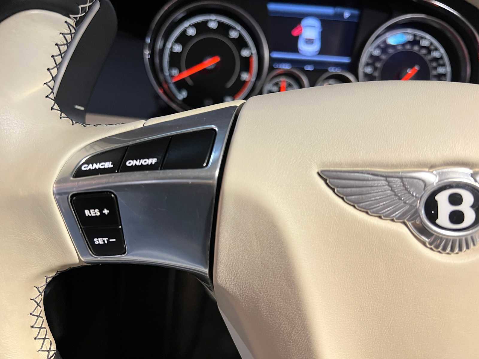 Used 2017 Bentley Continental GT image 30