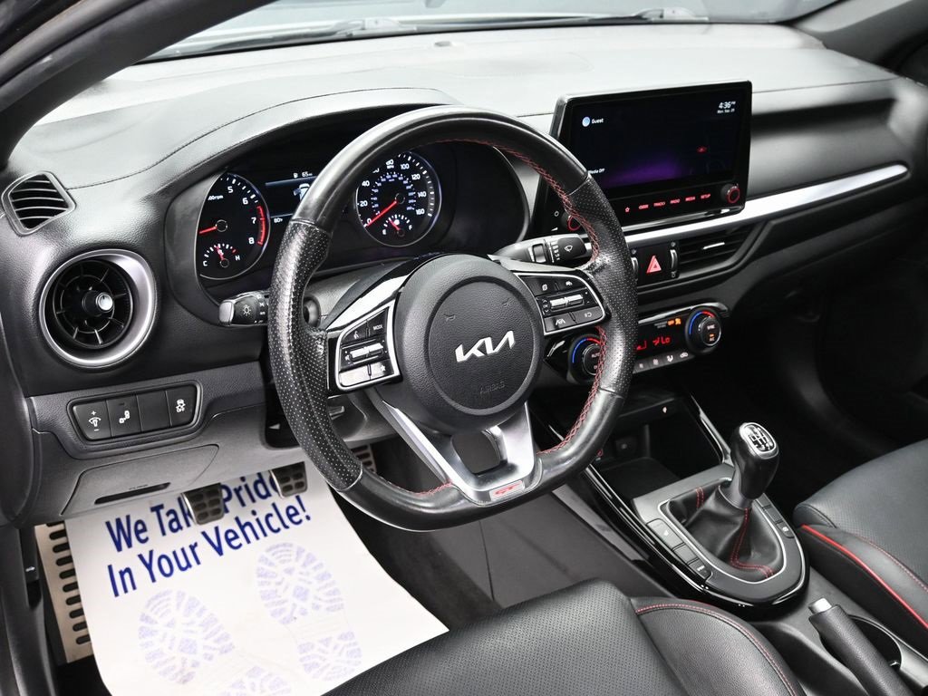 Used 2022 Kia Forte GT image 17