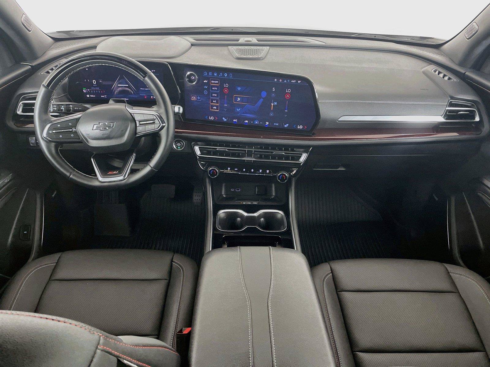 Used 2026 Chevrolet Traverse Z71 w/ Enhanced Driving Package AWD/4WD image 30