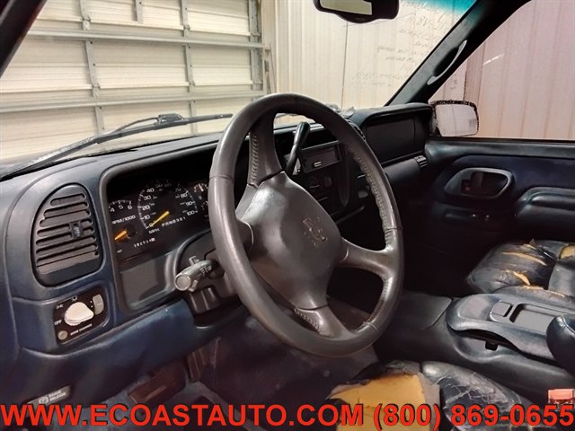 Used 1999 Chevrolet Suburban 2WD w/ Preferred Equipment Group 3 image 11